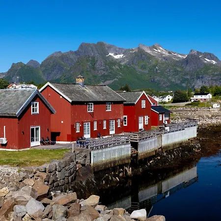 Astra Village - Waterfront Rorbu In Lofoten Kabelvåg