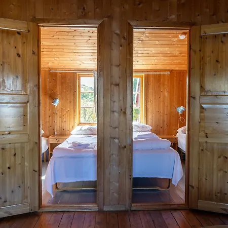 Statsbuene I 홀리데이파크 Kabelvåg