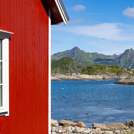 Astra Village - Waterfront Rorbu In Lofoten Kabelvåg
