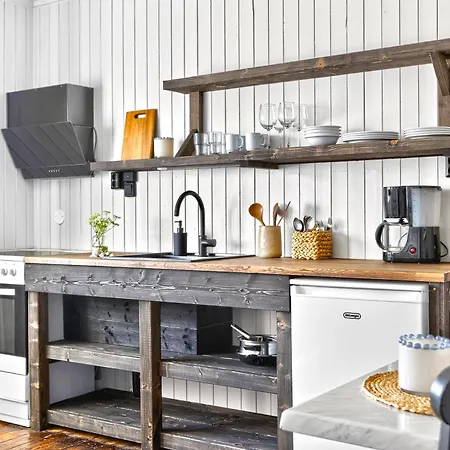Tatil parkı Astra Village - Waterfront Rorbu In Lofoten Kabelvåg
