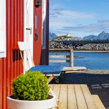 Astra Village - Waterfront Rorbu In Lofoten Üdülőpark *